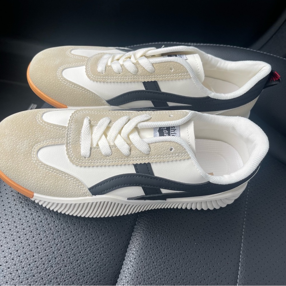 COPY - New shoes size 8